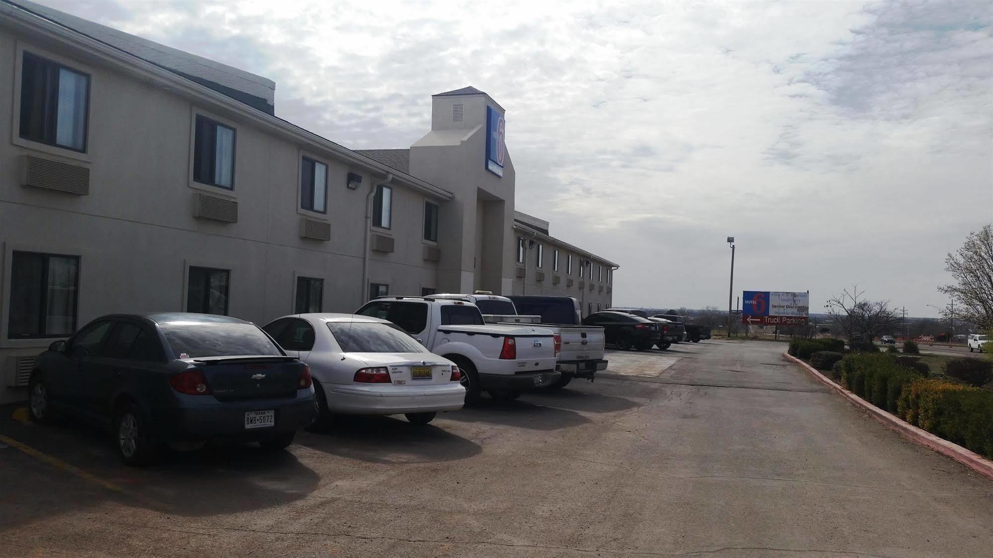 Hotel 6 Elk City, Ok Elk City